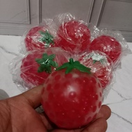 6pcs Stawberry Squishy Ball Toys