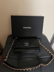 Chanel 19 WOC 黑銀全新
