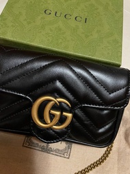 Gucci GG MARMONT MATELASSÉ LEATHER SUPER MINI BAG