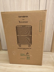 [全新 原盒］ 國泰 x Samsonite 新秀麗 行李箱
20吋
