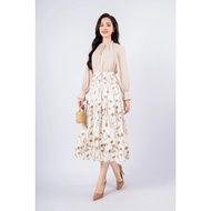 FJD31147 - Flared silk office skirt with habutai lining at the waist and back zipper - PANTIO