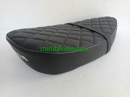 เบาะแต่งฮอนด้าชาลี chaly cf50 cf70 ลายข้าวหลามตัด