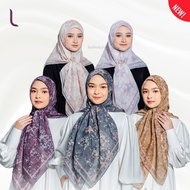 Elzatta Hijab, Square Hijab, Latest Kaila Vintage Rug Motif