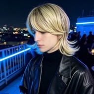 Men Blonde Medium Long Wolf Cut Wig With Bangs, Heat Resistant Synthetic Wig for Retro Cosplay Hallo
