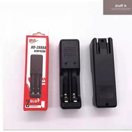 2 SLOT BATTERY CHARGER AA/AAA AND BATTERIES AA/AAA