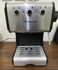 Frigidaire 意式濃縮咖啡機