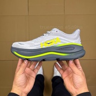 Hoka One One Bondi 9 慢跑鞋