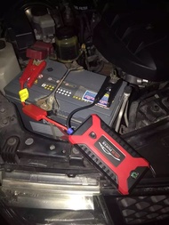 จั้มสตาร์ท รถยนต์ มอเตอร์ไซค์ แบตสำรอง แบตเตอรี่สำรอง อุปกรณ์ช่วยสตาร์ทรถ Jump Start Power Bank 9800