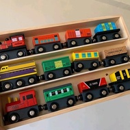 12 PCS Wooden train toys set - pretend toys - Wooden train toys magnes GT