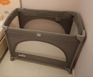 Joie Kubbie™ Sleep 嬰幼兒伴睡安撫遊戲網床 霧灰