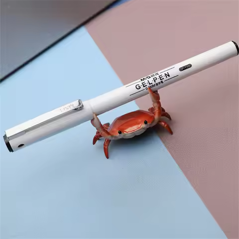 Popular online weightlifting crab pen holder, pen holder for students, desk ornament model