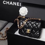 ✨Chanel 22B黑金琺瑯扣方胖子 99新有購證🖤