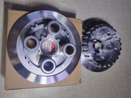 BARAKO 175 CLUTCH HUB  DISC1 SET