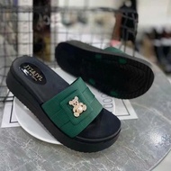 Women's slippers - Women's plastic slippers with bear motifs MSP 801-D9 AT