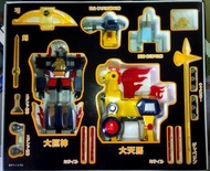 Unifive 大巨神 超真合金