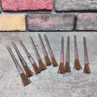 1 brass wire brush, rust cleaner, scale cleaner