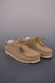 香港熱賣Clarks Wallabee Gore-Tex米色麂皮鞋 防水休閒男鞋 多尺碼可選