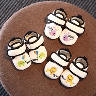 Baby white shoes 0-6 months 8-8 shoes baby shoes cloth soft sole spring and autumn 1 year old walkin