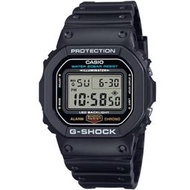 【改款新上市】CASIO卡西歐G-SHOCK運動電子錶-黑 / DW-5600UE-1 (台灣公司貨)