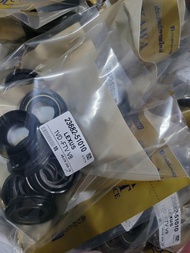 เบ้าหัวเทียน Lexus 1VD Toyota V8 (1set 8ตัว) เบ้าหัวฉีด 23682-51010