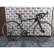 SPANKER BURTON R3 GRAVEL BIKE P12,000 with 6 freebies