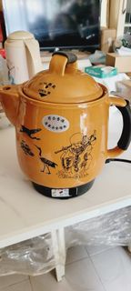 皇宮牌電藥煲 WF213