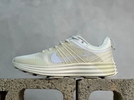 Nike Lunar Roam