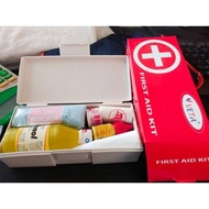 COMPLETE CAR P3K BOX CONTAINS FIRST AID KIT VETA