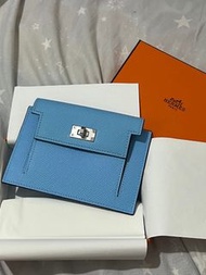 Kelly pocket compact 顏色7N Celeste 糖果藍