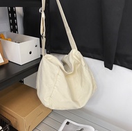 CVDFR กระเป๋าผ้าสิ่งทอขนาดใหญ่แบบนุ่มสบายกระเป๋าด้านข้าง Y2k แนวสตรีทผ้าแฟชั่น Grunge 90S กระเป๋าสะพ