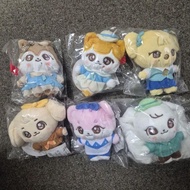 Korea origin ✨ New Korean IVE Love Park style plush keychain featuring Jang Won-young and Ahn Yu-jin