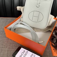 Hermes Evelyne