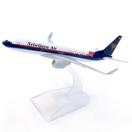 Fio Online - DPKC - Souvenir Model Aircraft - Miniatur Pesawat Sriwijaya Air Diecast Boeing 737