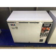 Freezer Box GEA AB-208 Kapasitas 200 Liter