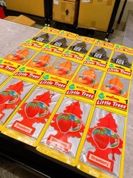 全新 小樹香片 Little Trees 小樹香氛片 公司貨 芳香吊飾 車用芳香 三款(黑冰塊/草莓/水蜜桃）