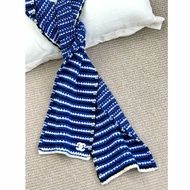 CHANEL 寶藍三色粗針織羊絨圍巾 /厚款cashmere