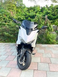 YAMAHA TMAX530 DX版