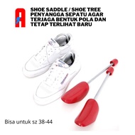 Shoe tree shoes saddle Shoe straightener