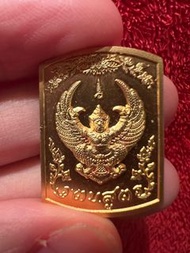 泰國佛牌聖物：2563 Wat Pho Thong 龍婆嘩啦鷹神 皇家 Kathin（銅鍍金材質）