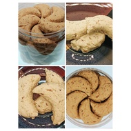 BISKUT KELAPA LEGEND