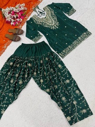 [PRE-ORDER] 2025 NOV WOMENS GREEN GEORGETTE DHOTI SUIT SET WITH ORANGE DUPPATA SIZE M TO 2XL ( DELIV