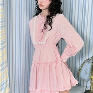 FLAT2112 : DEAR GIRL MINI DRESS ชุดเดรสสั้นแต่งดอกกุหลาบสีชมพู เดรสสั้นสีชมพูลายทาง แต่งดอกไม้ 3D ช่
