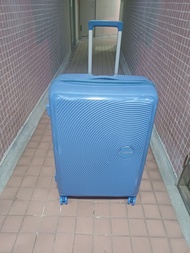 American Tourister 藍色行李箱28x22x12吋
