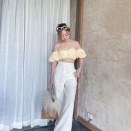 Theblancpale : onion top เสื้อเกาะอก