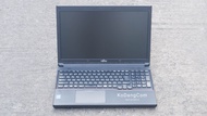 โน๊ตบุ๊ค โน๊ตบุ๊ค  FUJITSU A573/G i3  Cpu intel Core i3-4000m   Ram 4 gb   Hdd sata. 320  gb