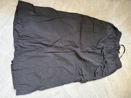 Uniqlo黑色工裝短褲