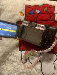 Canon Ccd A650is送新電池x4 + SD卡 8GB+ 讀卡器