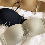 Hanya Bra, Bra Tanpa Tali Setengah Cup, Pakaian Dalam Wanita Seksi