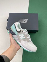 New Balance ML999