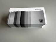 誠品2024《月讀一冊．閱動之心》年度會員禮「月讀一冊．閱讀擴香燭台」